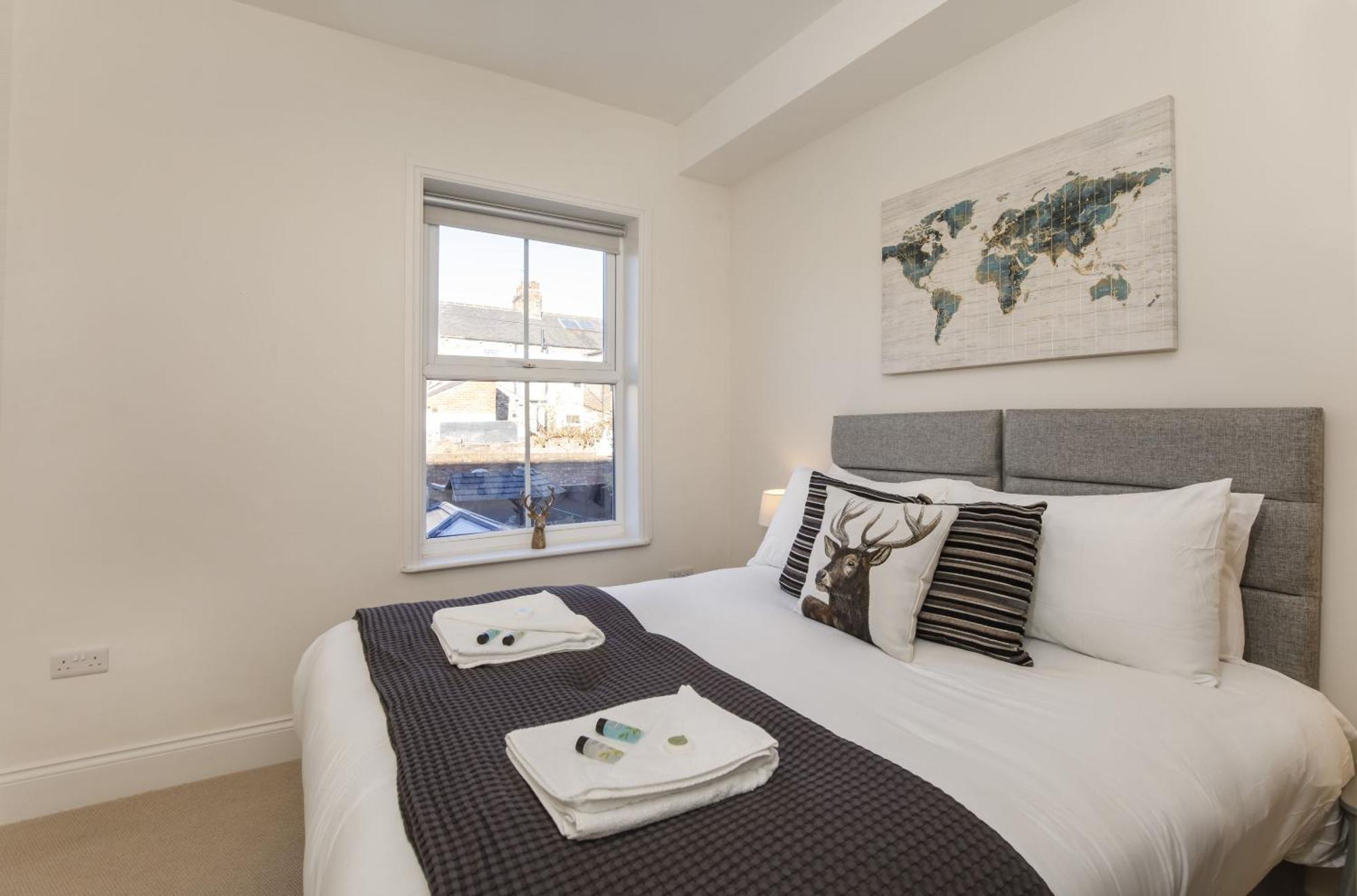 Modern 3 Bed Beautiful House In York Villa Bagian luar foto